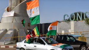 Ibihugu bya Mali Burkina Fasso na Nijeri Bisize he CEDEAO biherutse kwikuramo?