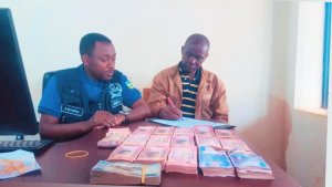 RIB yagaruje akayabo k'amamiliyoni yari yibwe n'abajura bacukuye iduka 