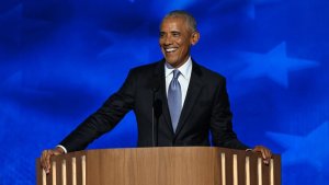 Barack Obama yongeye gucyeza Harris Kamala