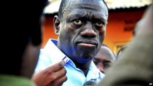 Dr Kiiza Besigye yashenguwe n'iraswa rya Bobi Wine