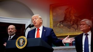 Amerika yahagaritse inkunga ya gisirikare yahaga Ukraine