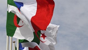 Abadipolomate 12 b'u Bufaransa bahawe amasaha 48 yo kuva muri Algerie