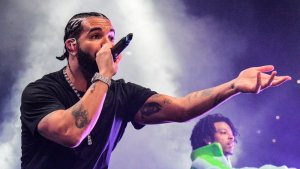 Drake yitabaje inkiko ashinja UMG n'indirimbo ya Kendrick kumwangiriza izina