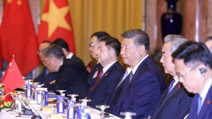 U Bushinwa bwasabye ibindi bihugu kutemera amasezerano y'ubucuruzi na Amerika