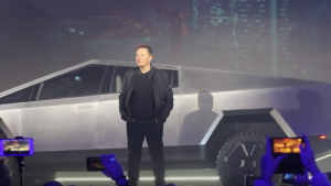 Tesla yahakanye ibyo gusimbuza Elon Musk ku buyobozi