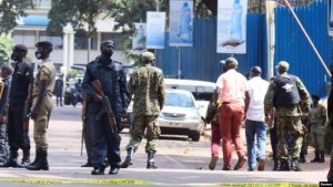 Uganda Abasirikare bateye sitasiyo ya Polisi