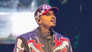 Chris Brown yatanze ingwate ya miliyoni 5 z'amapawundi
