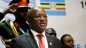Uwahoze ari Visi Perezida w'u Burundi yagaragaje ko Perezida Kagame yashatse kwiyunga na Nkurunziza bikanga