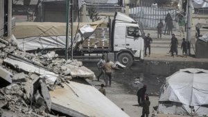 Abanya-Palestina bagera kuri 24 bapfiriye mu bitero bya Israeli