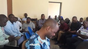 Rusizi: Abacuruzi bagaragaje ko ibura ry'amazi ribangamira isuku