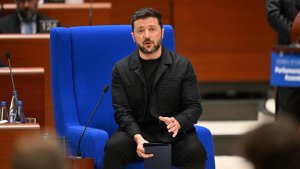 Hagaragajwe ko Zelensky yatsindwa amatora mu gihe yakorwa vuba