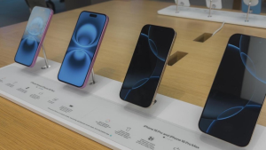 Apple igiye gushora miliyoni 500$ mu gucukura amabuye akoreshwa mu bikoresho byayo