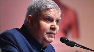 Kwegura kwa Visi Perezida w'u Buhinde byateje impaka n'urujijo