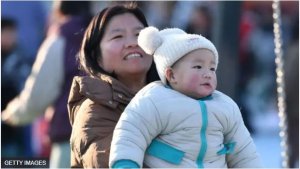 Leta igiye kujya iha ababyeyi $1,500 ku mwana mu kuzamura imbyaro