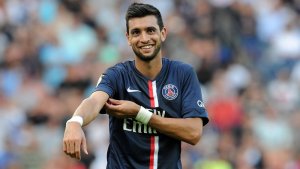 Javier Pastore wakiniye Paris Saint-Germain ari mu bazita izina abana b'ingagi