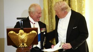 Umwami Charles III yacyuriye Donald Trump