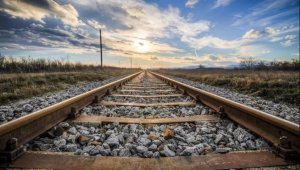 Tanzania igiye gushaka ideni ryo kuyifasha kubaka umuhanda wa Gari ya Moshi uyihuza na Burundi, Rwanda na RD.Congo