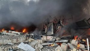 Uburusiya bwaramutse bumena ibisasu mu mujyi wa Kyiv