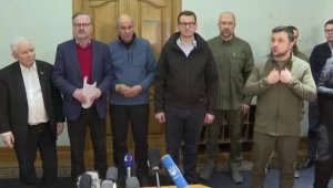 Ibiganiro by'abayobozi b'Uburusiya na Ukraine byatangiye kuzamo gushyira mu gaciro/Abategetsi b'i Burayi ba mbere basuye Zelensky i Kyiv