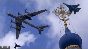 Uburusiya bwahakanye ko buri mu ntambara muri Ukraine 