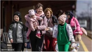 Impunzi z'abanya Ukraine zahunze intambara zasabwe kudatahuka mu gihe cy'ubukonje bwinshi