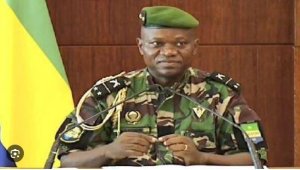 Gabon: General wahiritse ubutegetsi yigaragaje nk'uwashyigikiwe n'Ubufaransa