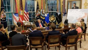 Impamvu Igikombe cy'Isi Chelsea yegukanye cyagaragaye mu biro bya Trump