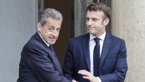Sarkozy yahuye na Perezida Macron mbere yo gufungwa