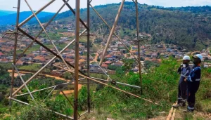 Benshi bakomeje kwinubira gucikagurika kw'amashanyarazi hirya no hino mu gihugu