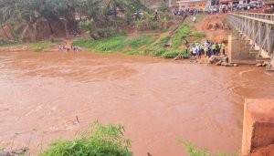 RDC: Abantu 12 bahitanwe n'amazi y'umugezi yagiyemo uburozi bwaturutse mu ruganda rwo muri Angola