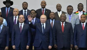 Kuki abakuru b'ibihugu muri Afurika bicecekeye ku ntambara y'Uburusiya na Ukraine?