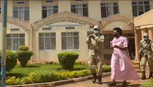 Munyenyezi yasabye gusubizwa muri gereza ya Kigali akava 