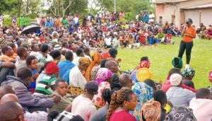 Tugomba kurwanya ubucuruzi bw'abantu- Minisitiri Amb. Nkulikiyinka