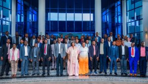 Polisi y'u Rwanda yasezeye abapolisi 150 baherutse gushyirwa mu kiruhuko cy'izabukuru