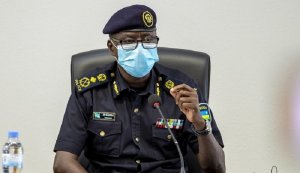 Polisi y'u Rwanda yasobanuye impamvu urukiko rwarekuye abapolisi bashinjwaga ruswa yo igahita ibafunga