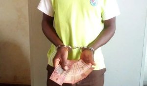 Kayonza: Umushoferi yafashwe n'Abapolisi yashakaga guha Ruswa 