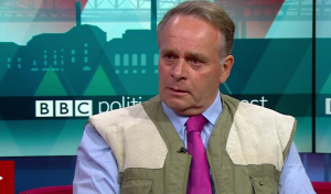 Umudepite ukomeye yeguye mu kazi kubera gufatwa ari kurebera filimi z'urukozasoni mu nteko