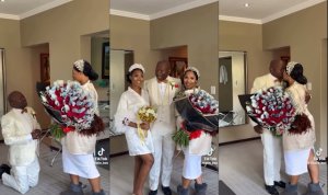 Umugabo yahaye indabyo zuzuyeho amafaranga umugore we kubera ko yamwemereye gushaka uwa kabiri -VIDEO