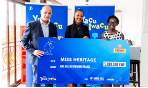 Ruzindana Kelia yashyikirijwe igihembo cye na Bralirwa, Miss Muheto agenera ishimwe uru ruganda( Amafoto)