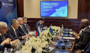 Minisitiri Nduhungirehe yagiranye ibiganiro na Lavrov w'u Burusiya