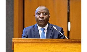 Leta igiye gukurikirana Amaresitora ahanika ibiciro by'ibyokurya Buruse ntifashe abanyeshuri 