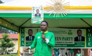 Nyabihu: Dr Frank Habineza yijeje abaturage gukuraho amafaranga bishyuzwa kuri perime nyuma y'imyaka itanu bayitsindiye