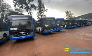 Guverinoma y'u Rwanda yamaze kuzana imodoka zitwara abagenzi 100 muri 200 yaguze