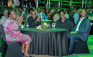 Perezida Kagame na Madamu we bitabiriye igitaramo cya Youssou N'Dour