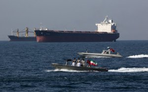 Ibiciro by'ibikomoka kuri peteroli byazamutseho 10% kubera ibitero Amerika yagabye kuri Iran