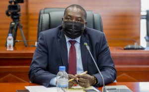 Minisitiri Gatabazi yihaye umukoro nyuma yo kubona ibyo Visi Meya yakoreye Abanyamakuru I Musanze