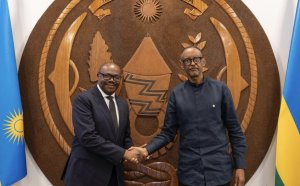 Perezida Kagame yahuye na Minisitiri w'Intebe mushya