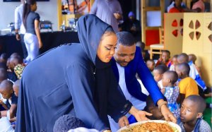 Shaddyboo yakoze igikorwa cy'urukundo mu bana 100 bo mu miryango itishoboye[AMAFOTO]