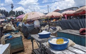 Nyamasheke: Babaho bate mu Isoko rya Tyazo rimaze imyaka 60 ritagira ubwiherero?