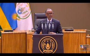 Perezida Kagame yagiriye inama abarahiriye kwinjira muri Guverinoma